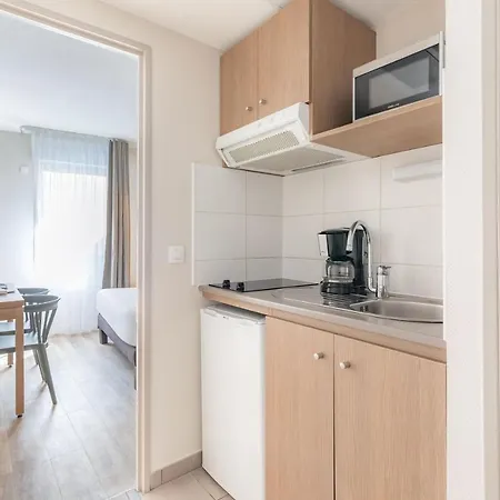 Appart'city Valence Centre 3*