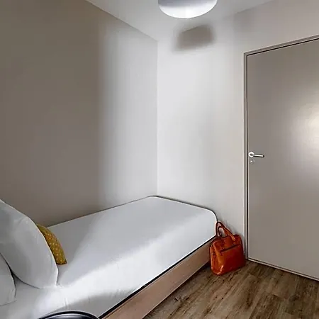 Appart'city Classic 3* 발랑스